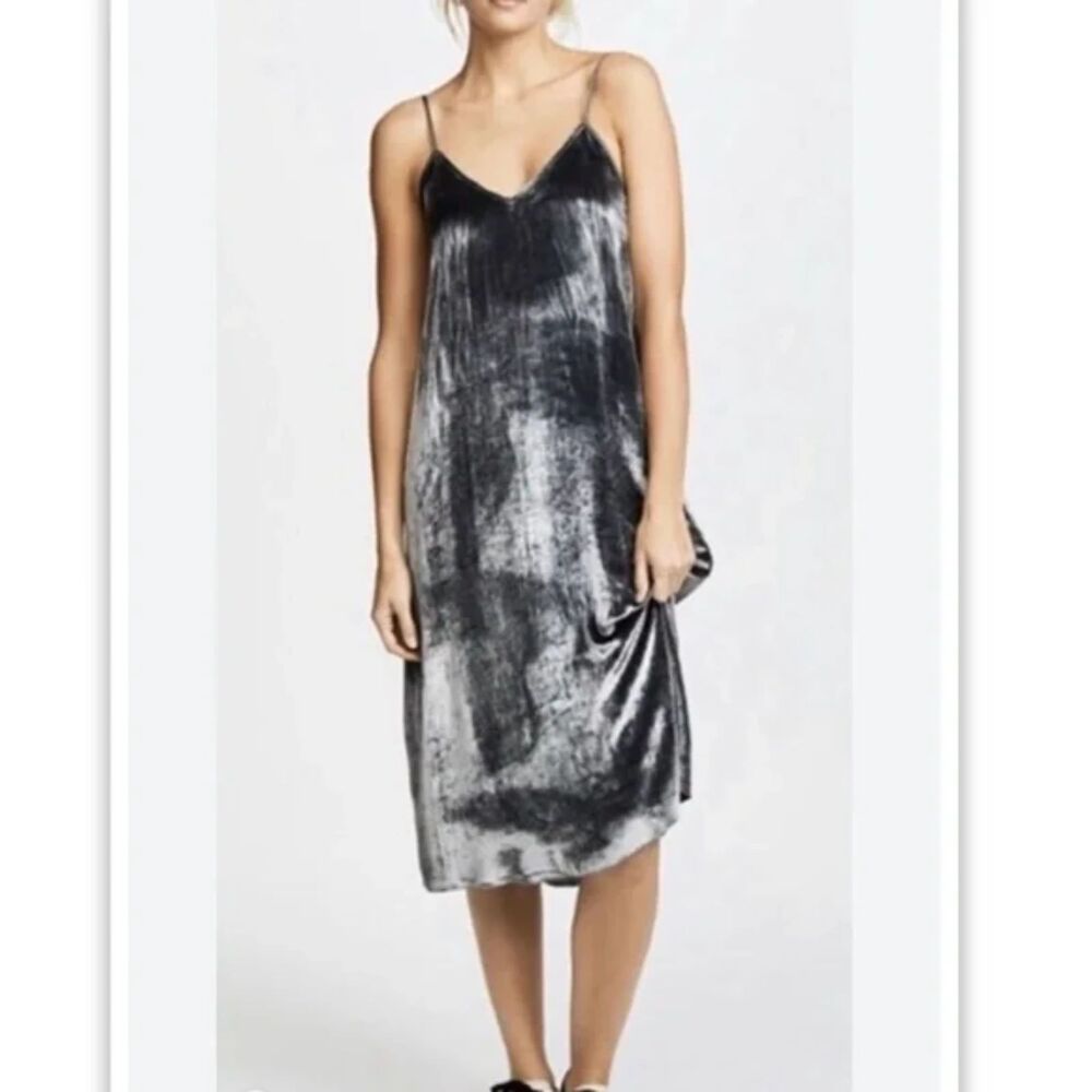 ATM Anthony Thomas Melillo Dress Silk Velvet Slip Size Medium Gray Silver Chic